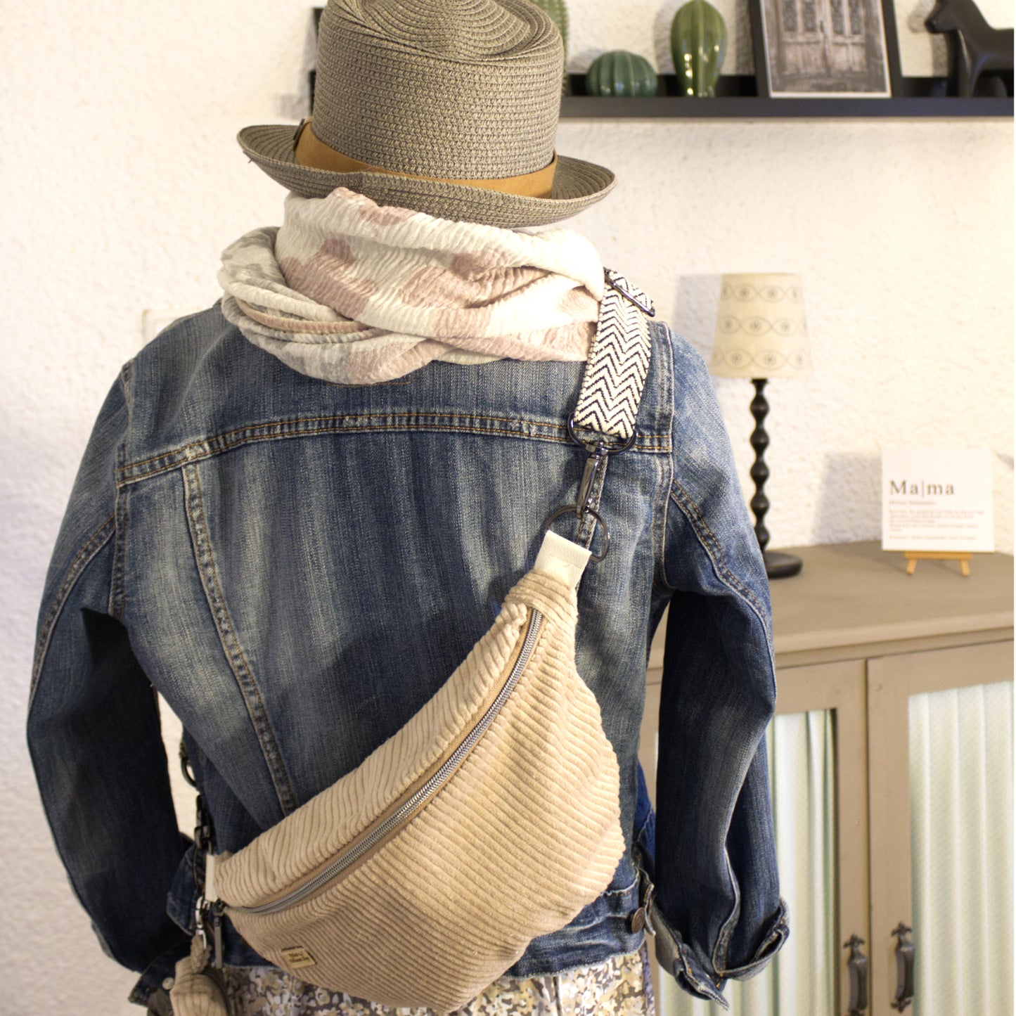 Bauchtasche, Crossbag, Beige